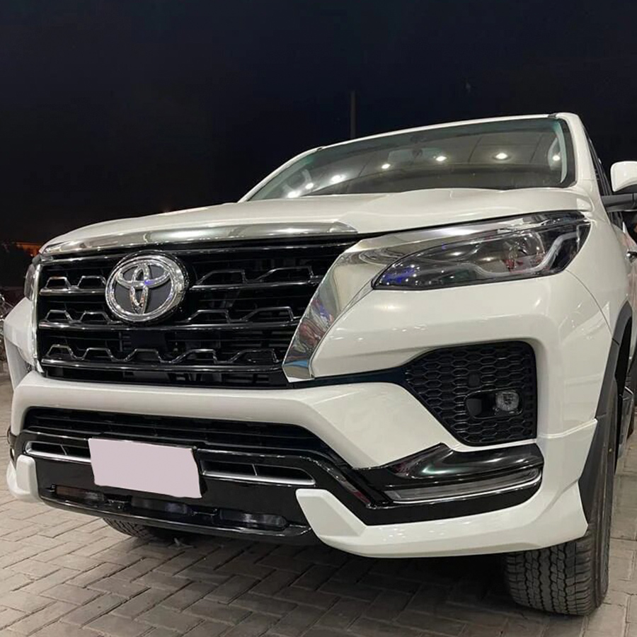BODY KIT TOYOTA FORTUNER 2021+ TRD - Image 2